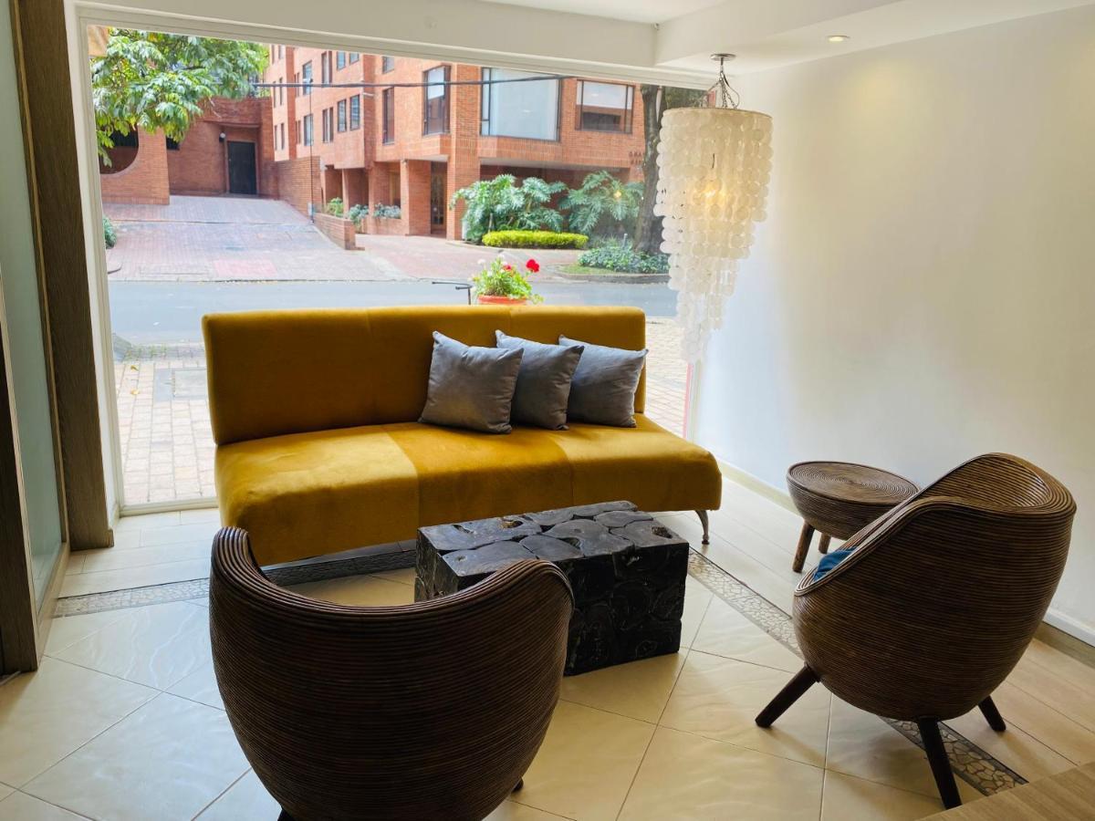 Hotel Retiro 84 By Mij Bogota Bagian luar foto