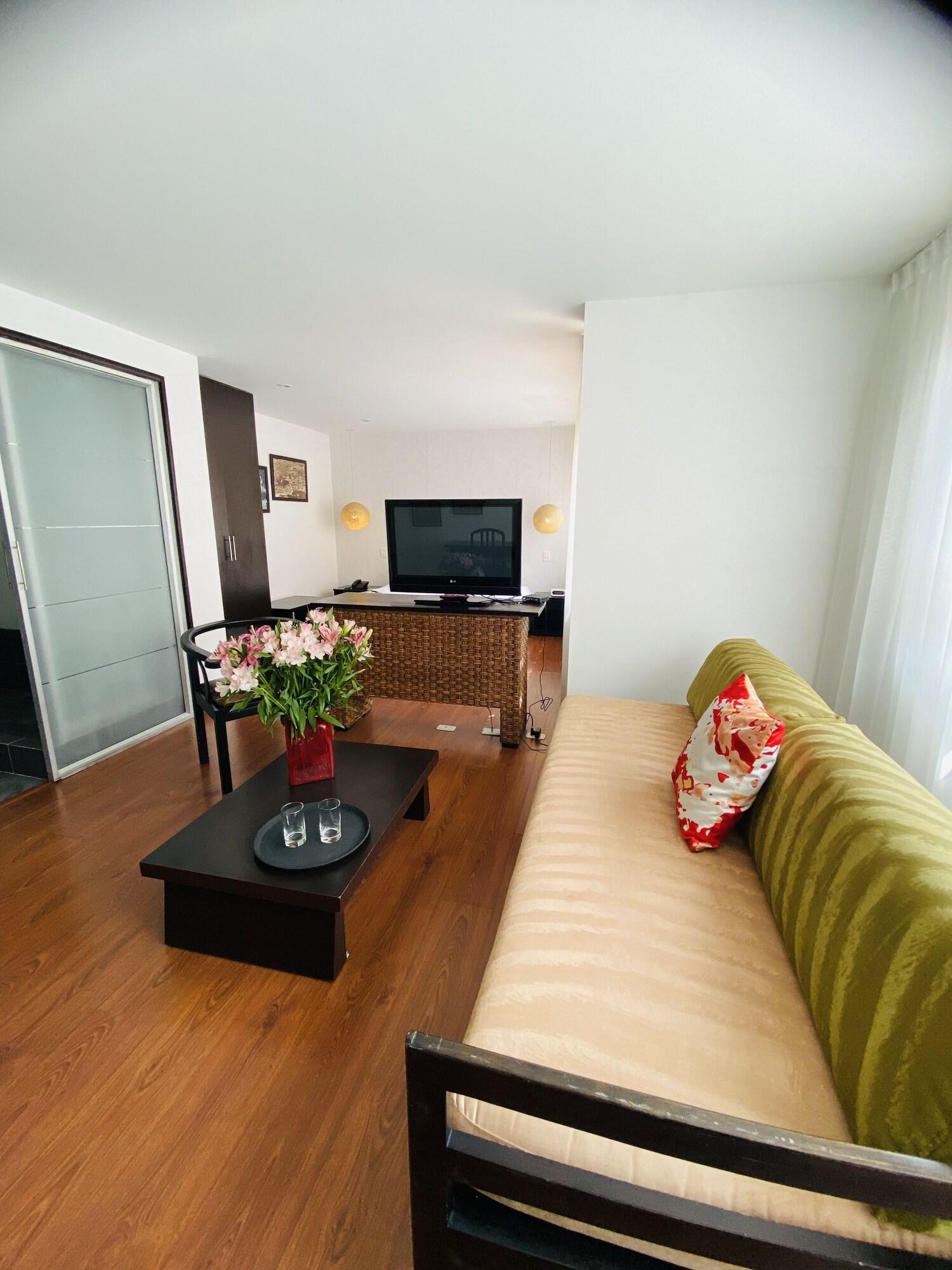 Hotel Retiro 84 By Mij Bogota Bagian luar foto