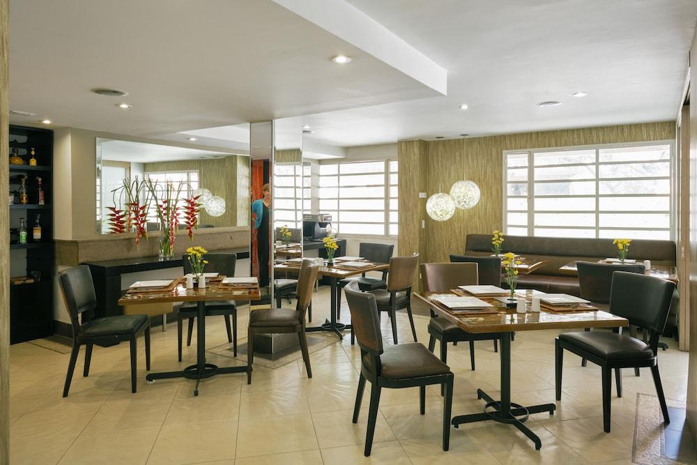 Hotel Retiro 84 By Mij Bogota Bagian luar foto